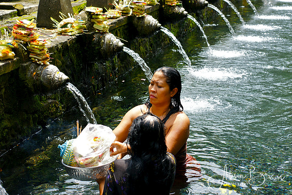 Tampak Siring Temple
